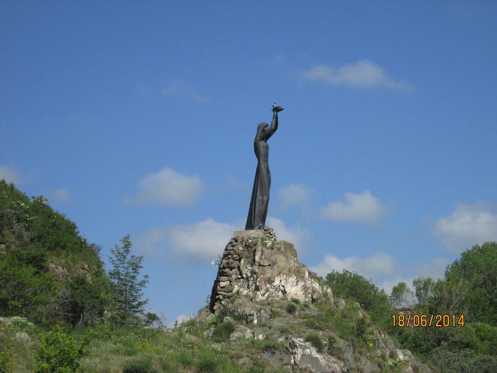 Akhtamar Hotel Cjsc Arzakan Buitenkant foto