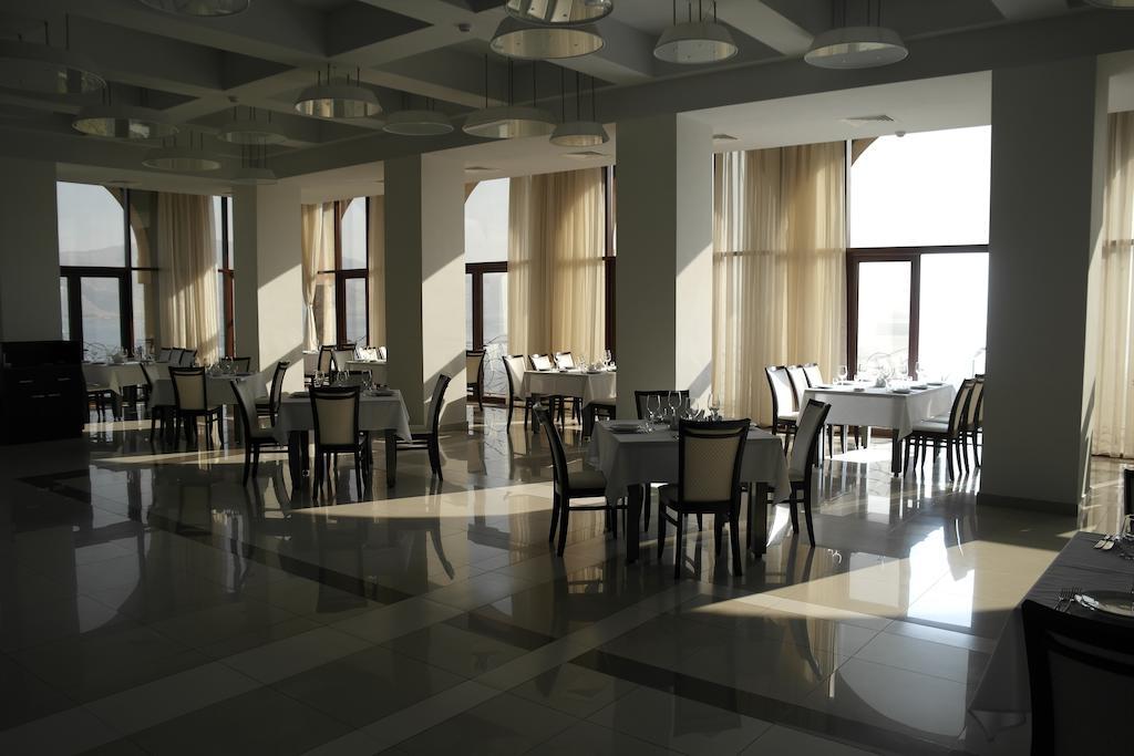 Akhtamar Hotel Cjsc Arzakan Buitenkant foto